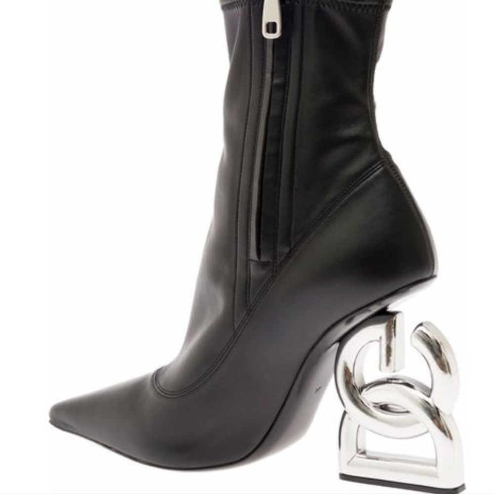 Dolce & Gabbana brand NEW never worn!! Boots